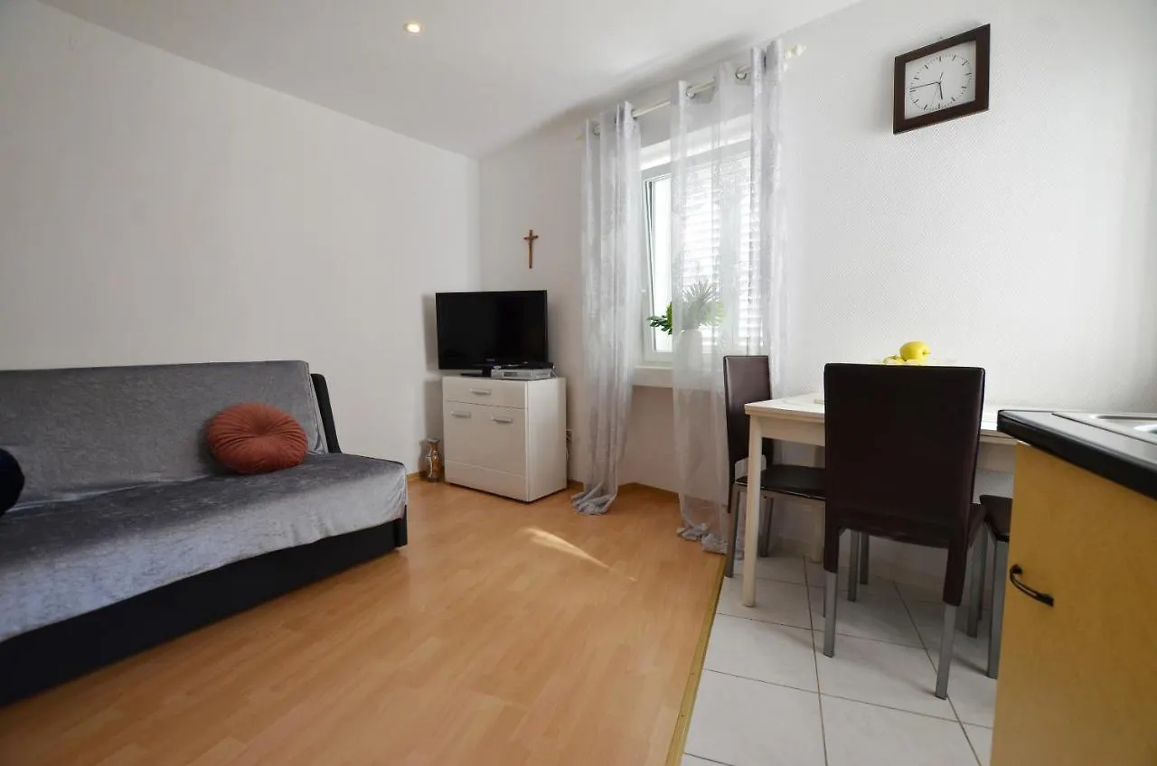 Peter Studio Apartment Rovinj